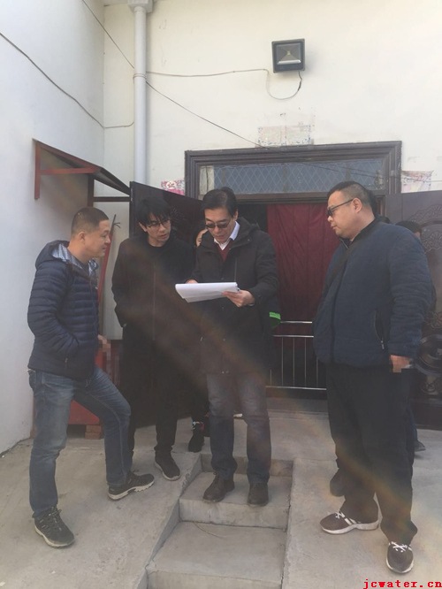 市水務公司領導春節(jié)前對各供水站安全檢查